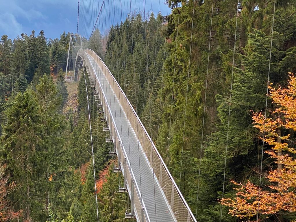 Brücken bauen mit Mediation.